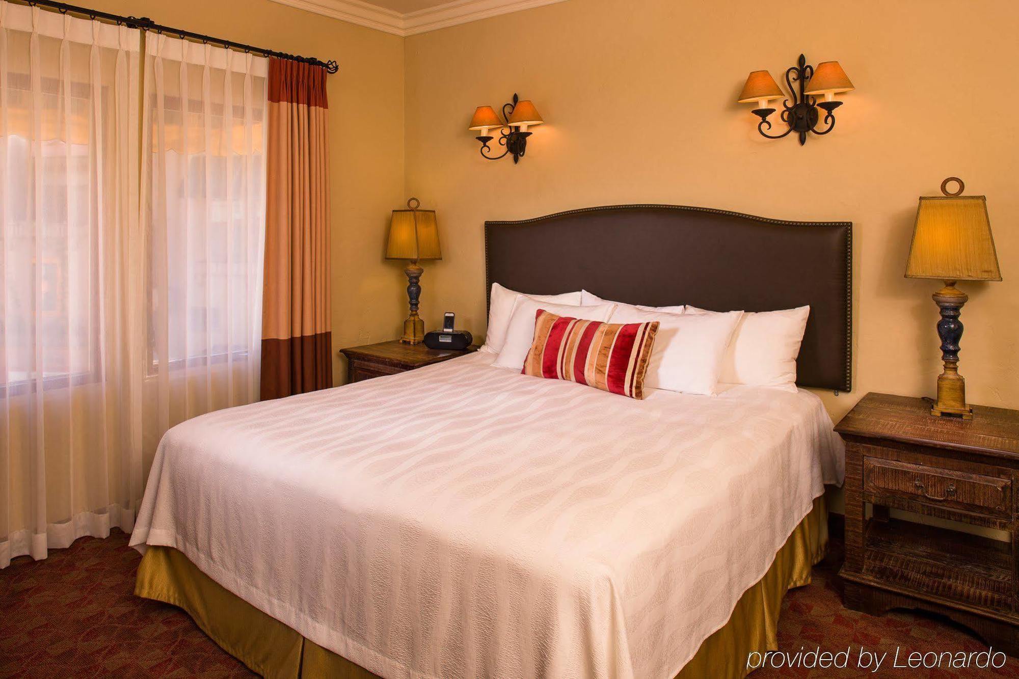 El Cordova Hotel San Diego Room photo